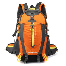 Load image into Gallery viewer, Waterproof Climbing Backpack 40L, Outdoor Sports Bag - travelprosonline
